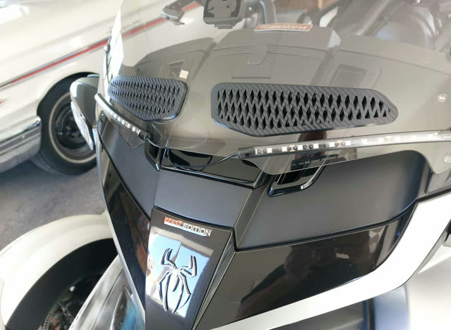 Windshield air vent for Can-Am Spyder F3T-F3LTD, 3D printed in New Zealand